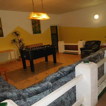 Hostel Gruppenbungalow-waldhaus-am *