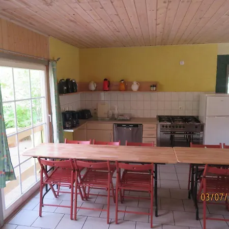 Gruppenbungalow-waldhaus-am * Mirow
