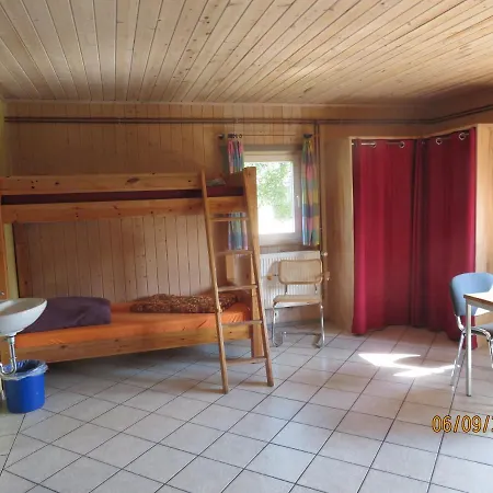 Gruppenbungalow-waldhaus-am Mirow